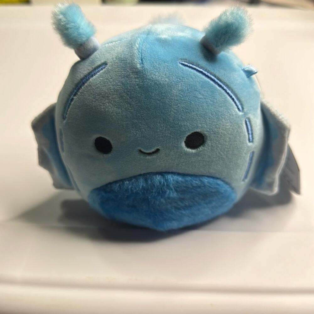 NWT Josa the Sea Slug 5" Squishmallows